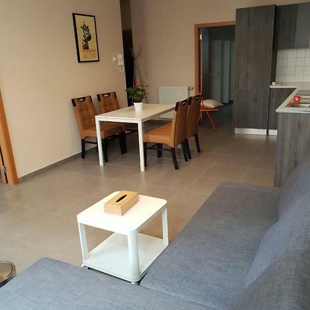 In The Heart Of Brussels Apartment Luaran gambar