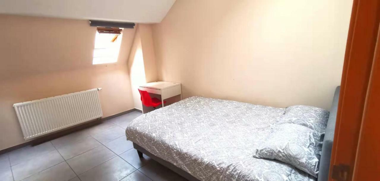 In The Heart Of Brussels Apartment Luaran gambar