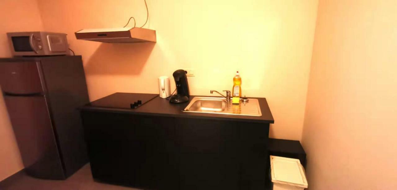 In The Heart Of Brussels Apartment Luaran gambar